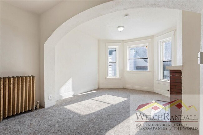 Building Photo - 2547 Adams Ave