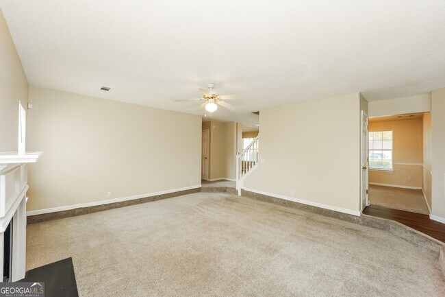Building Photo - 6779 Foxfire Pl
