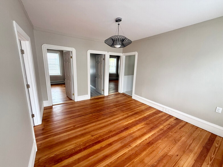 Building Photo - 43 Fruit Hill Ave