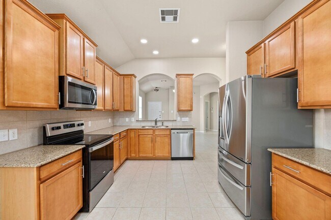 Building Photo - 20935 Brodie Ln
