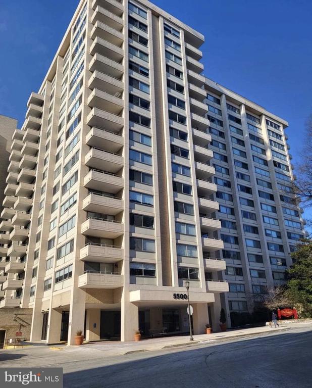 Primary Photo - 5500 Friendship Blvd