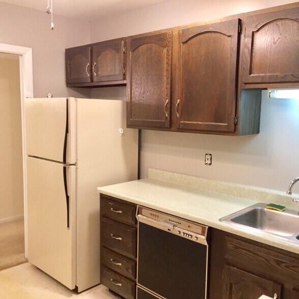 Appliances included - 284 El Conquistador Pl