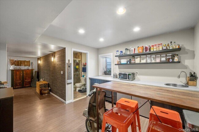 Building Photo - 11 Heather Ridge