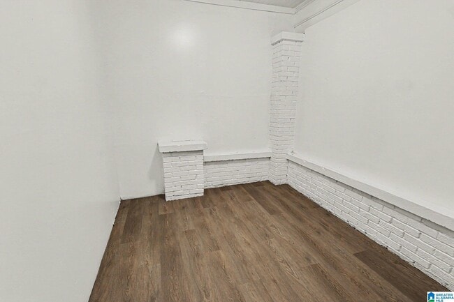 Building Photo - 2720 23rd St SW