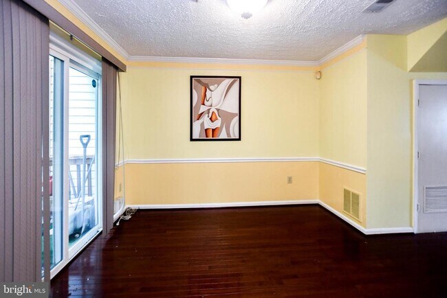 Building Photo - 7234 Tamo Ct