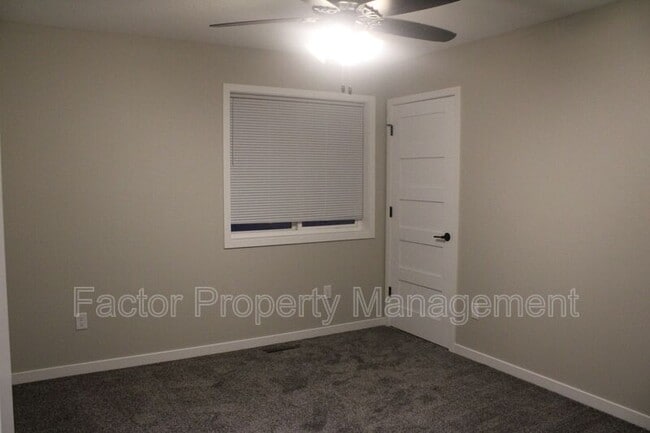 Building Photo - 3124 Scotch Ln