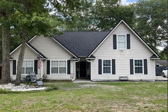 Building Photo - 114 Royal Acres Cir