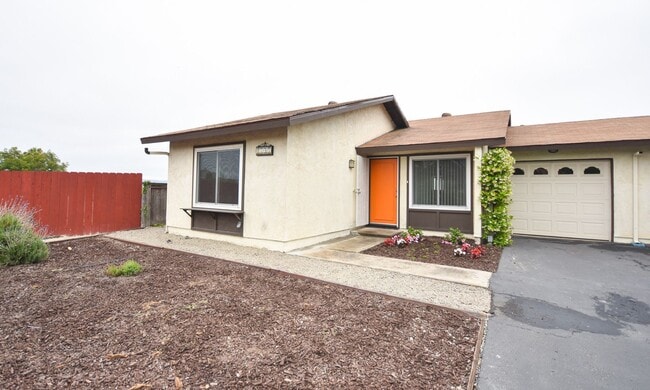 Building Photo - 55+ Senior Community Located on  Peacock Hills!!