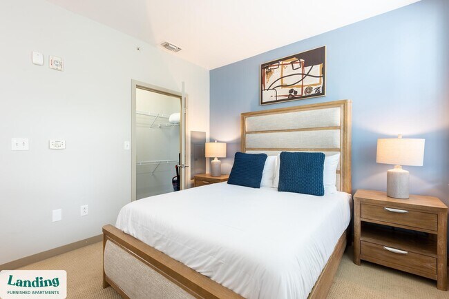 Building Photo - 1111 Stratford Ave