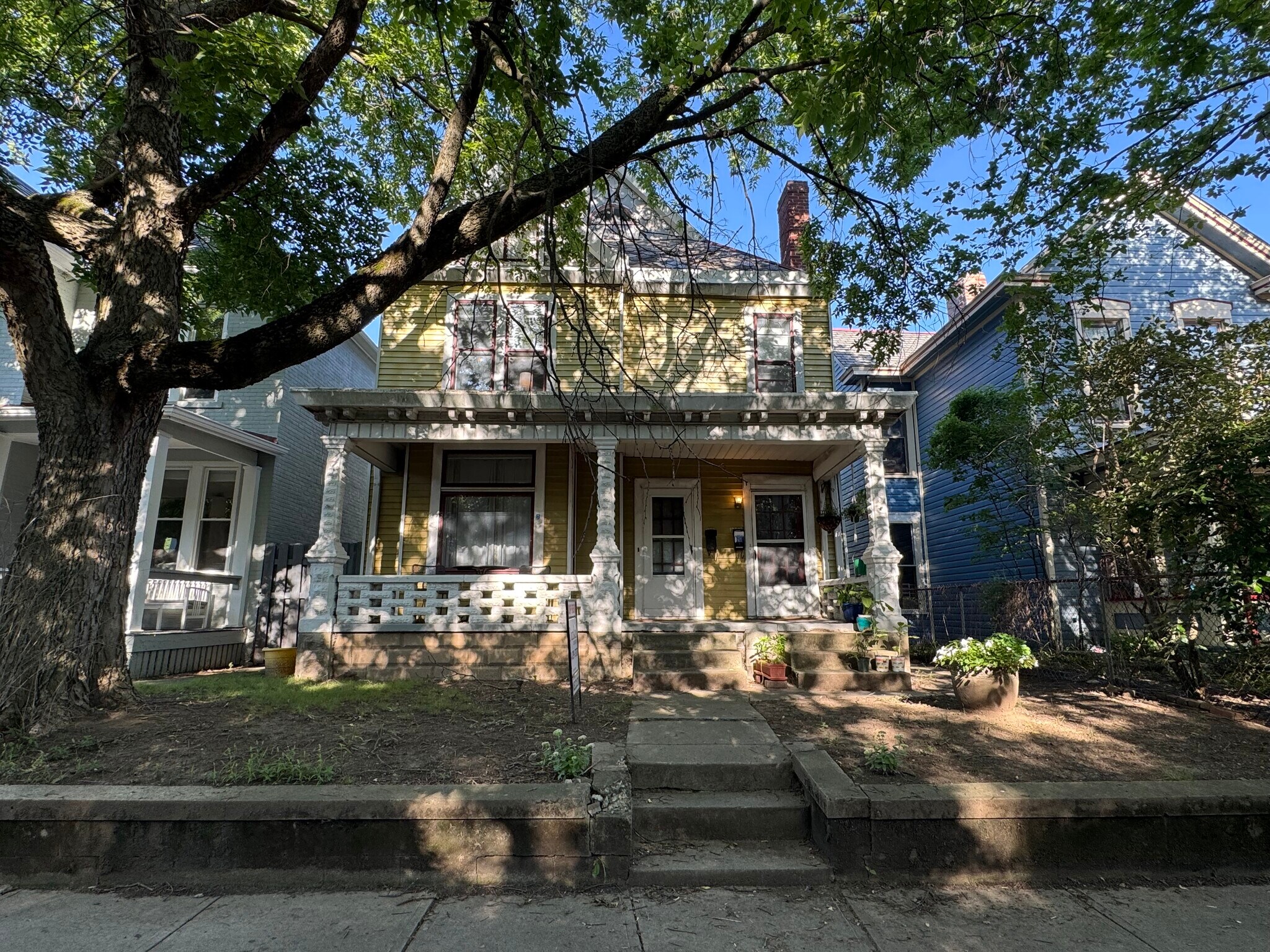 Building Photo - 1230 Highland St