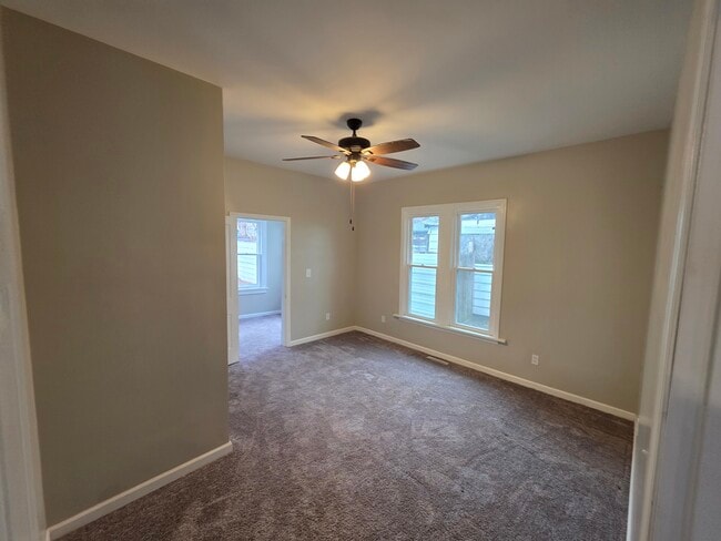 Building Photo - 311 19th Pl