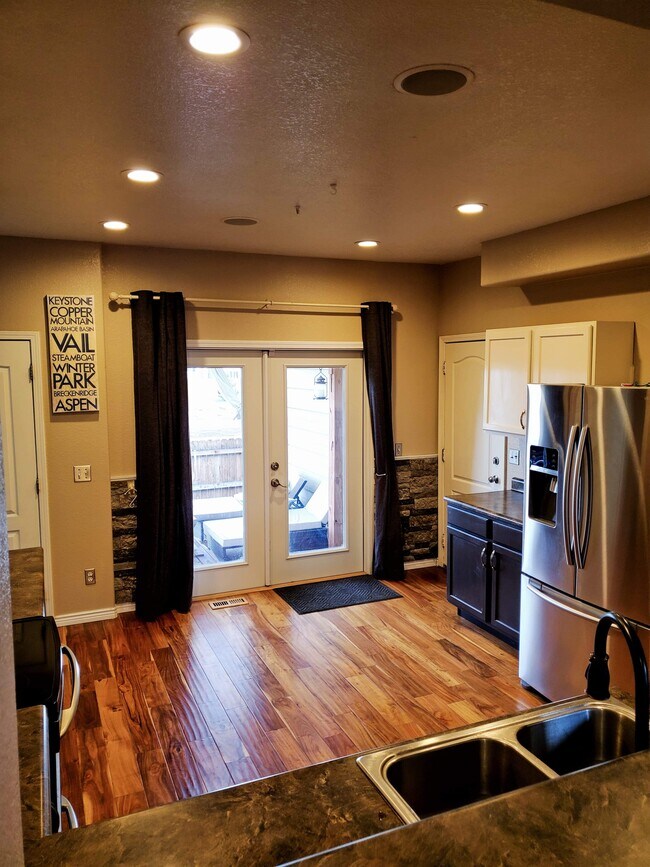 Building Photo - 6419 Silverwind Cir