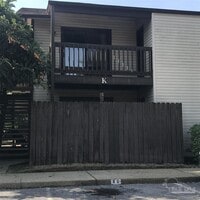 Building Photo - 2201 Scenic Hwy