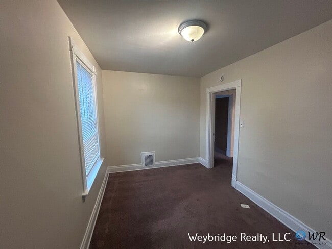 Building Photo - 3732 Herbert Ave