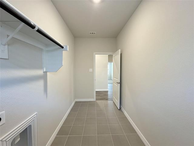 Building Photo - 3720 Canyon Dr