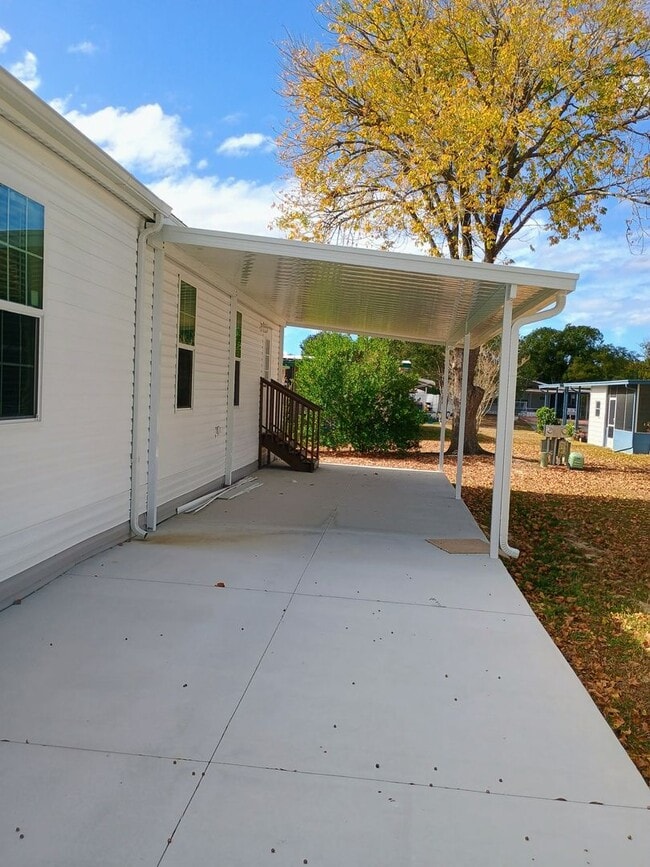 Building Photo - 55 and older Golf Course Community 3 bed 2 bath New build