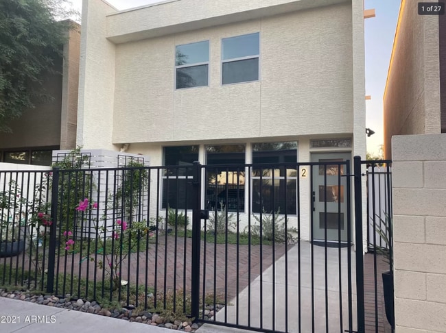 Building Photo - 2929 N 39th St