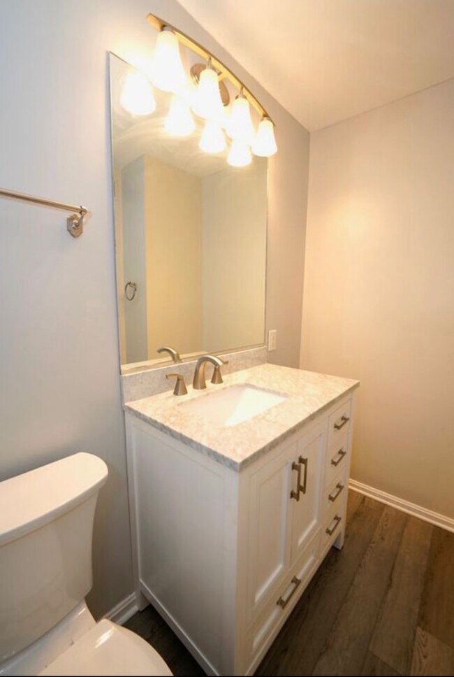 Building Photo - Halethorpe, MD