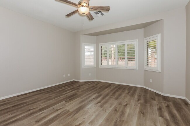 Building Photo - 18682 E Lark Dr