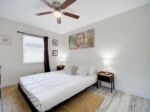 Building Photo - 6244 S Martindale Ave