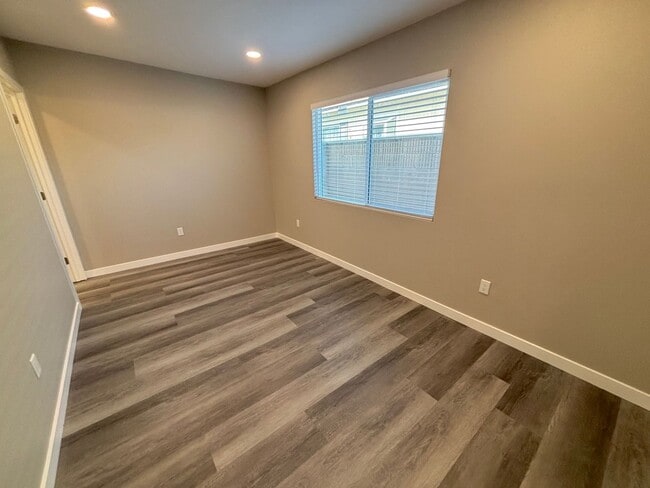 Building Photo - Brand new 2 bedroom home available now in Lakewood