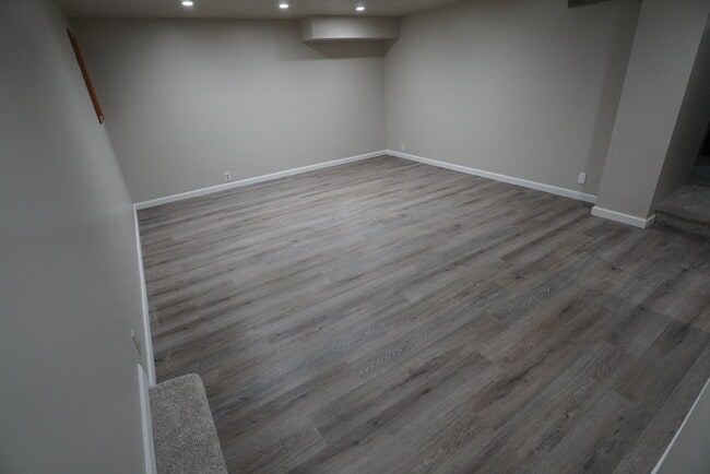 Building Photo - 4204 E 37th Ave
