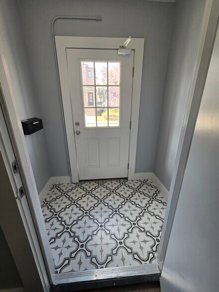 Building Photo - 227 Columbia Ave