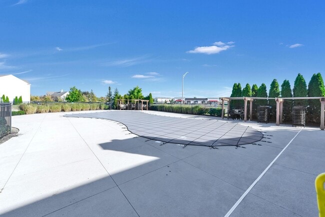 Building Photo - 5833 Ivy Branch Dr