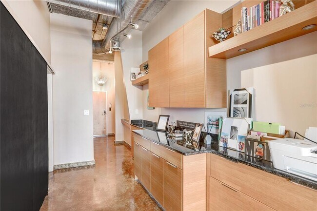 Building Photo - 175 2nd St S