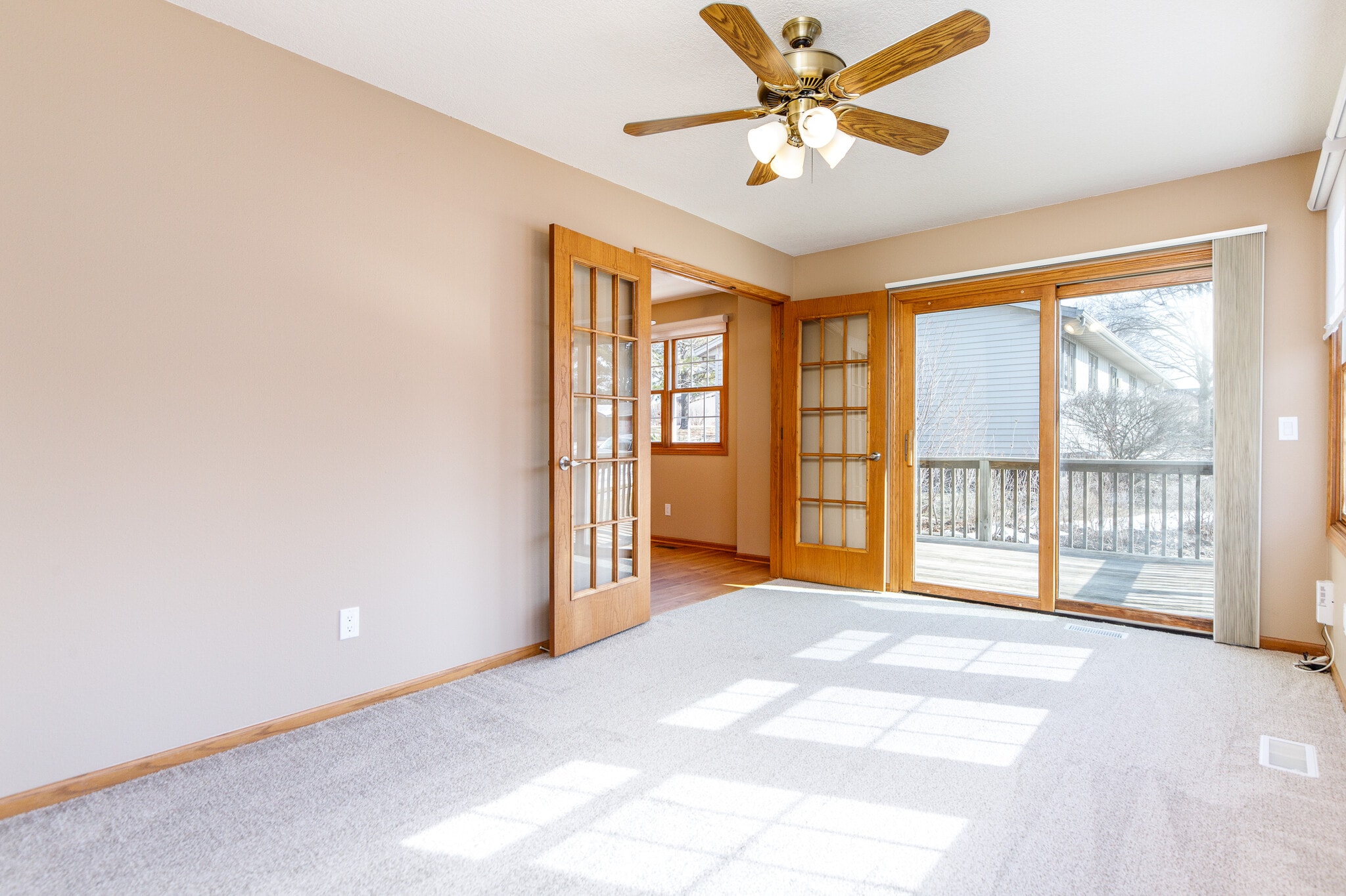 Sun Room - 2200 Pinehurst Dr