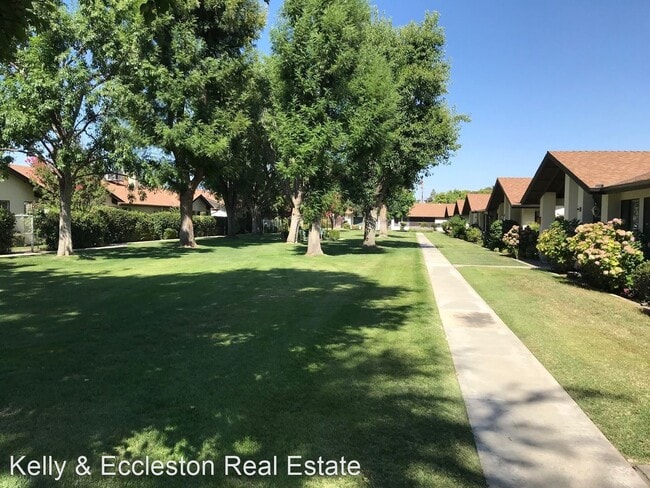 Building Photo - 2 br, 2 bath House - 5909 Sunny Palms #16