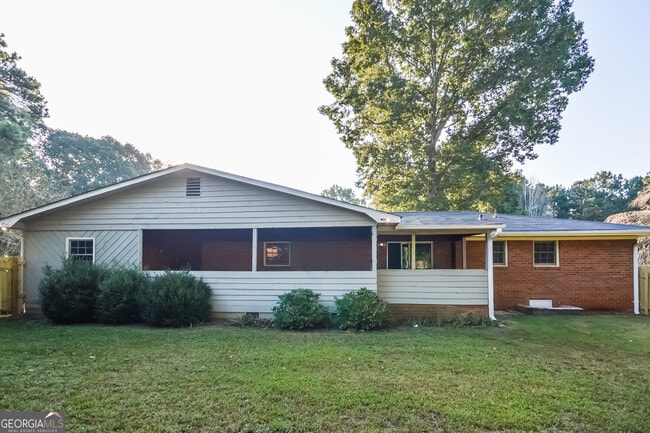 Building Photo - 10803 Mallard Dr