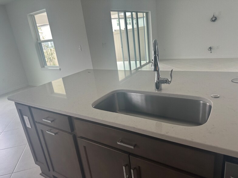 Building Photo - 261 Woodsage Pl