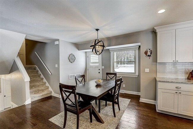 Building Photo - Updated Brookfield 4 bedroom home