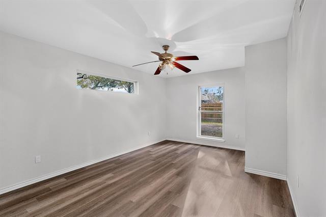 Building Photo - 5516 Laredo Ln