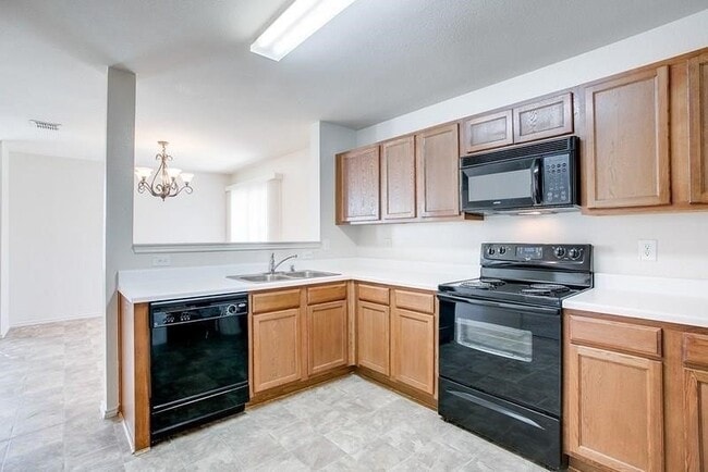Building Photo - 10540 Flagstaff Run