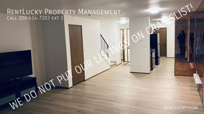 Building Photo - 1733 SW 318th Pl