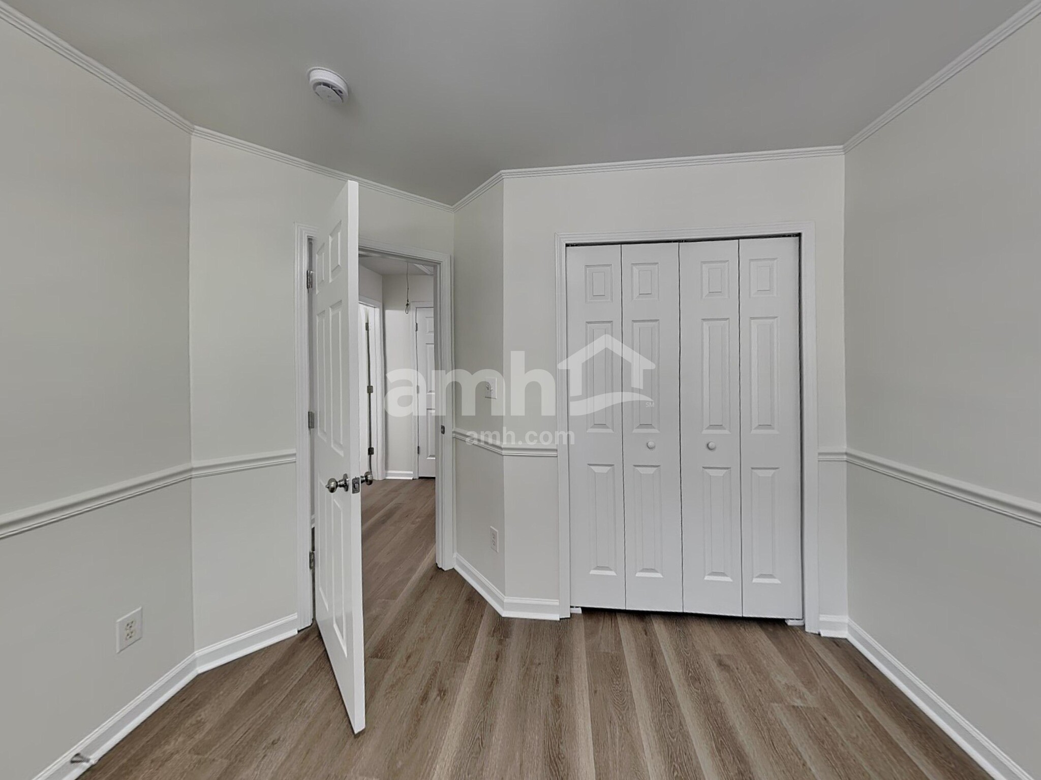 Building Photo - 9512 Chastain Walk Dr