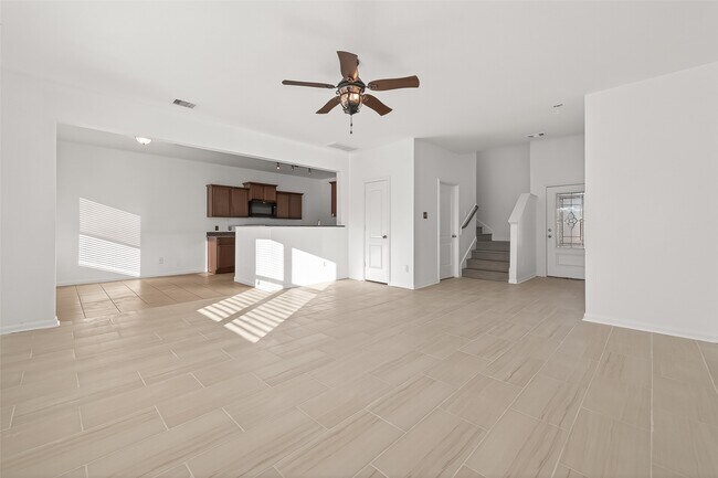 Building Photo - 20807 Echo Manor Dr