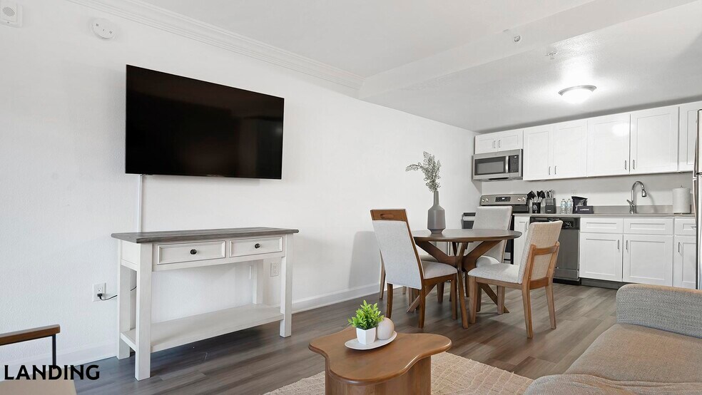 Building Photo - 2851 Maingate Village Cir