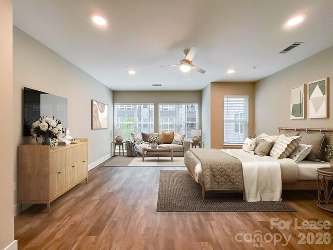 Building Photo - 500 W Trade St