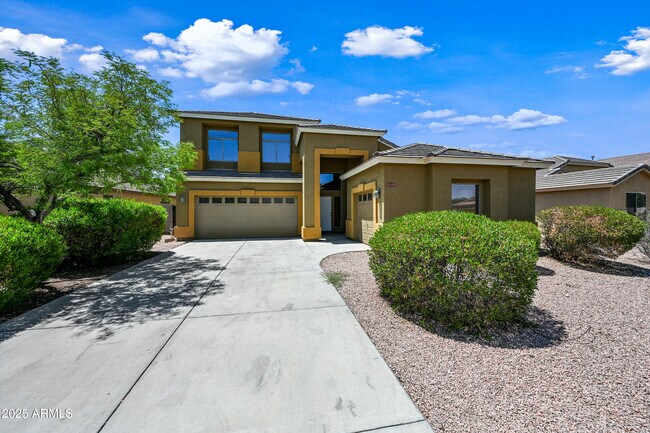 Primary Photo - 11237 W Davis Ln
