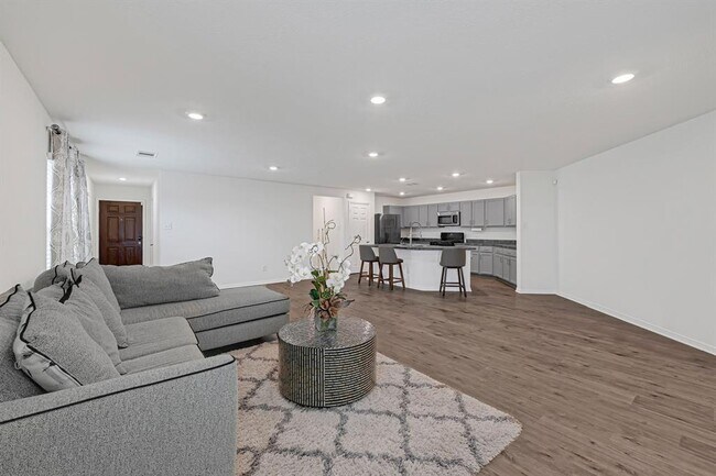 Building Photo - 6826 Beck Canyon Dr