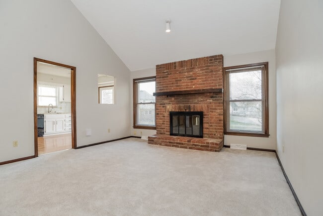 Building Photo - 16403 W 139th St