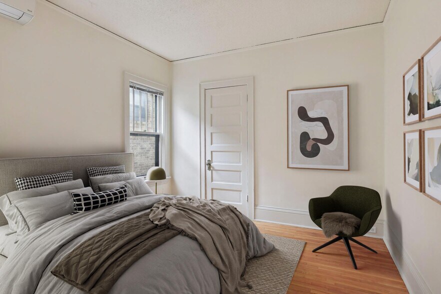 Building Photo - 4601 Lyndale Ave S