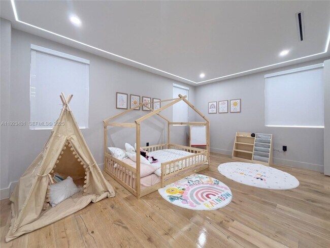 Building Photo - 10098 NW 74th Terrace