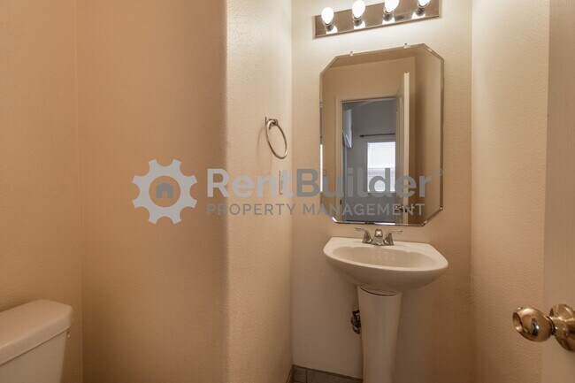 Building Photo - CALL US TODAY AT (505) 808-6467 TO SCHEDULE A CONVENIENT SHOWING