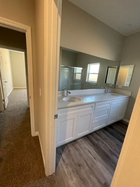 Building Photo - 6216 Curvy Hills Dr