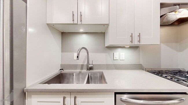 Building Photo - 1312 W St NW