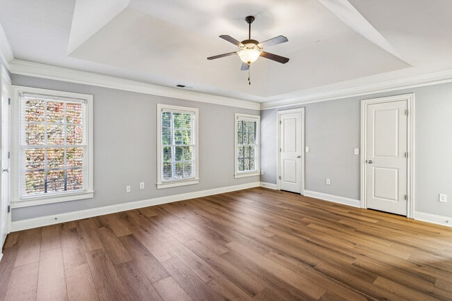 Building Photo - 1856 Perry Blvd NW